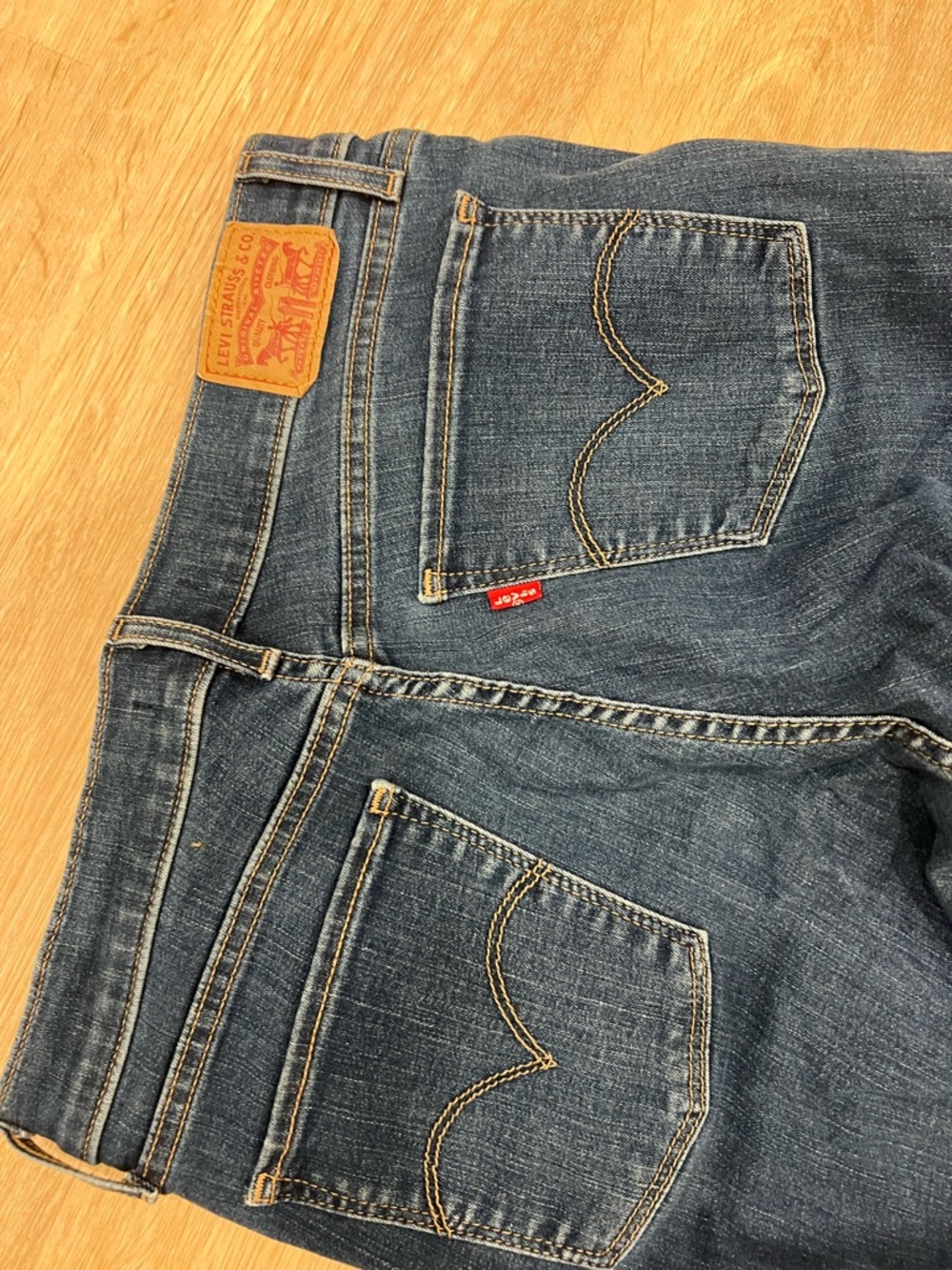 Levi's Distressed Indigo Skinny Jeans - Picture 5 of 5
